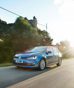 Volkswagen Golf TDi BlueMotion 2012 года (UK)